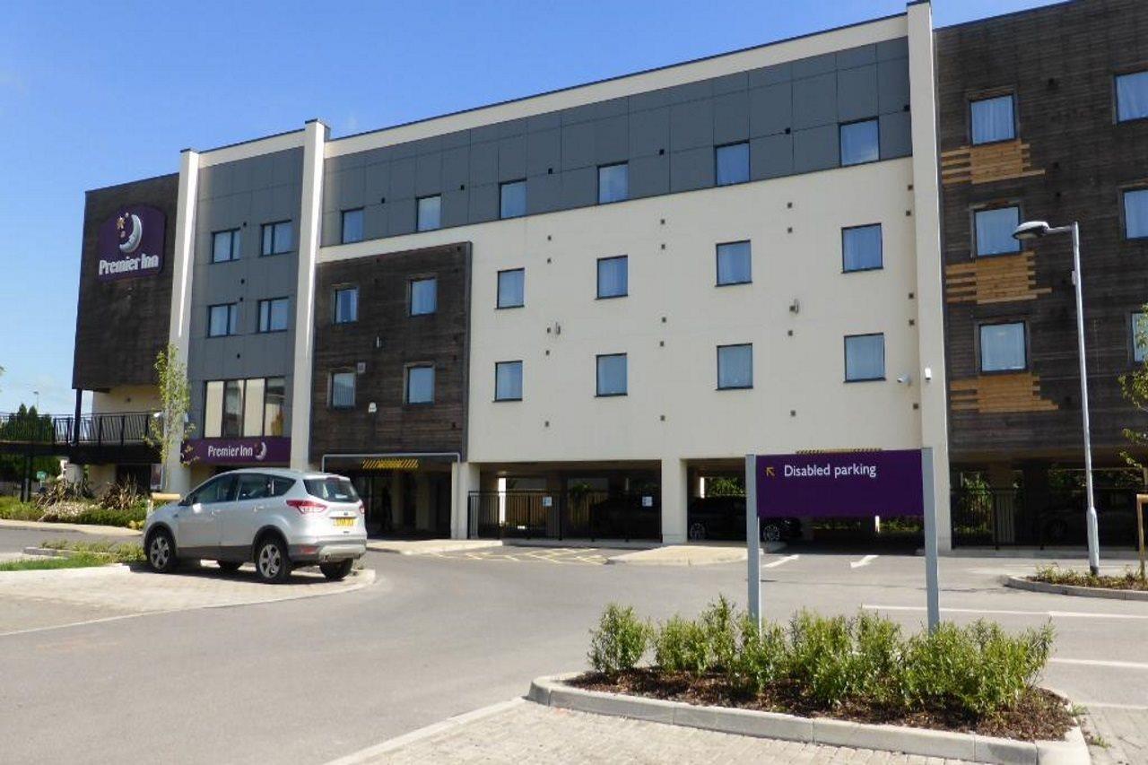 Premier Inn ニュートン・アボット エクステリア 写真